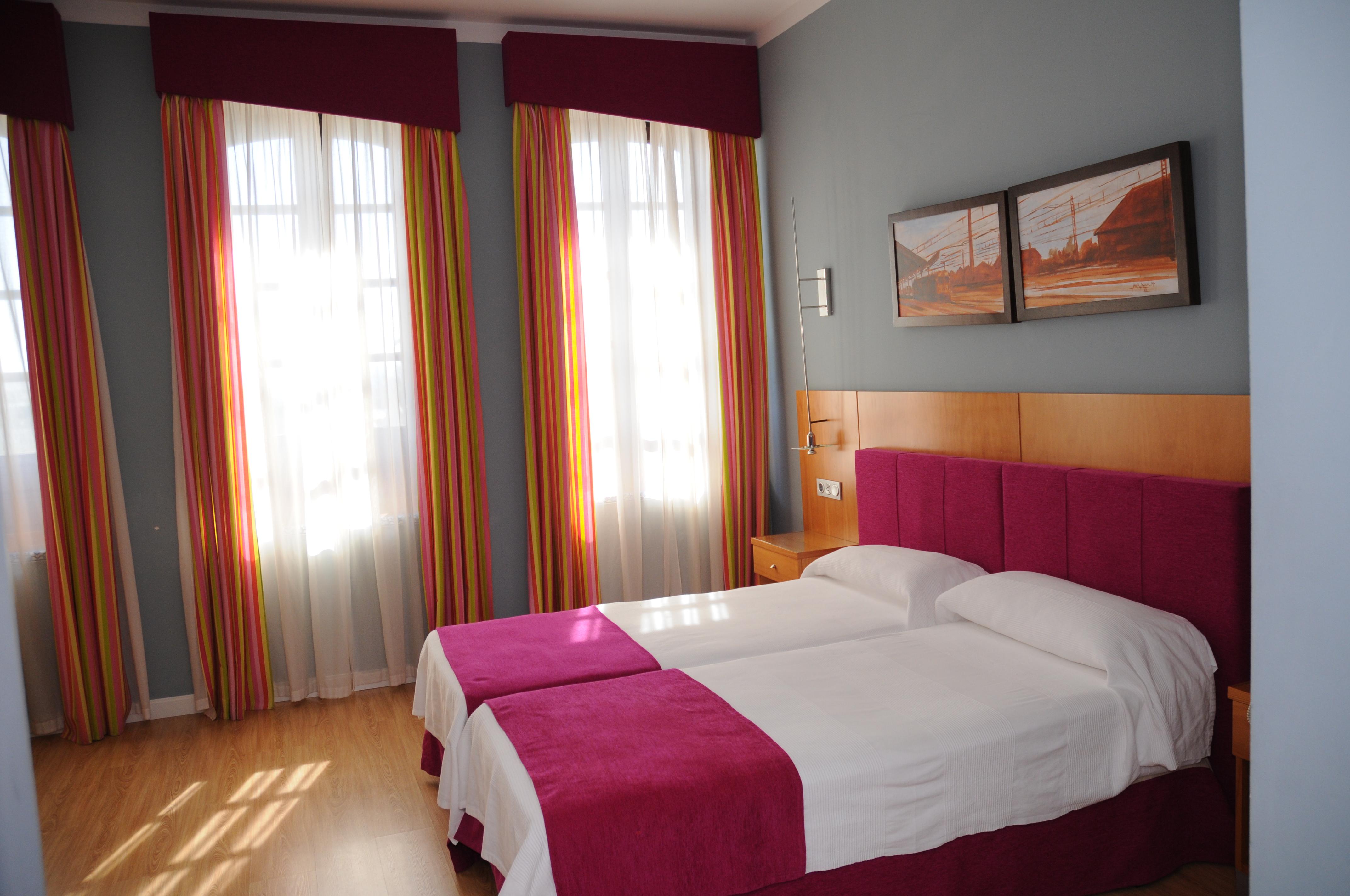 Hotel El Carmen ปวนเต เกอนิล ภายนอก รูปภาพ