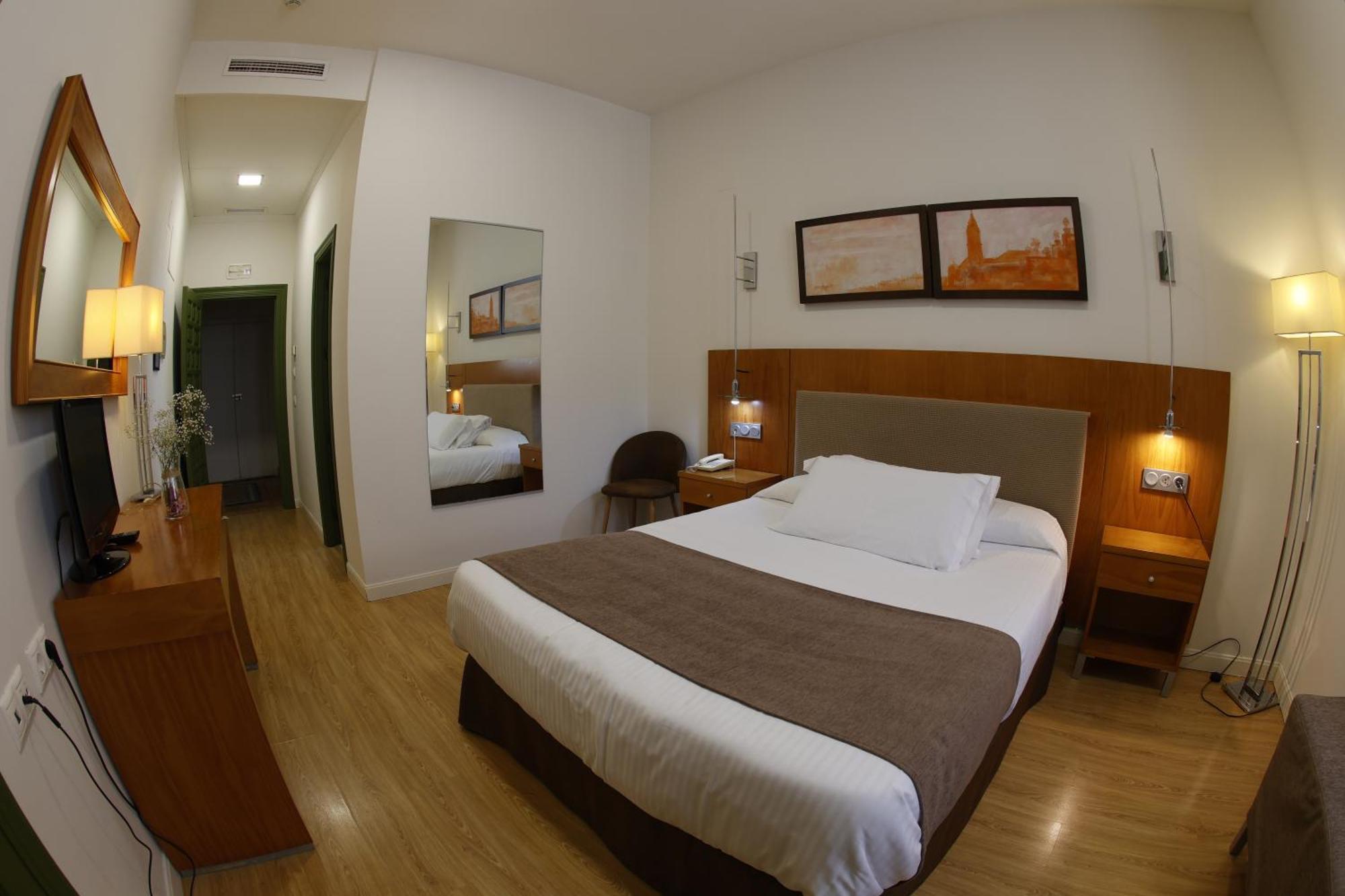 Hotel El Carmen ปวนเต เกอนิล ภายนอก รูปภาพ