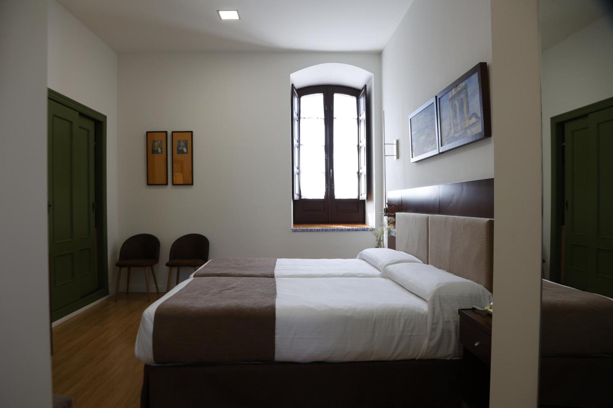 Hotel El Carmen ปวนเต เกอนิล ภายนอก รูปภาพ