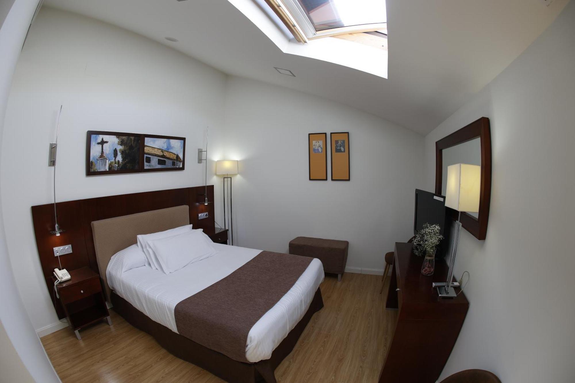 Hotel El Carmen ปวนเต เกอนิล ภายนอก รูปภาพ