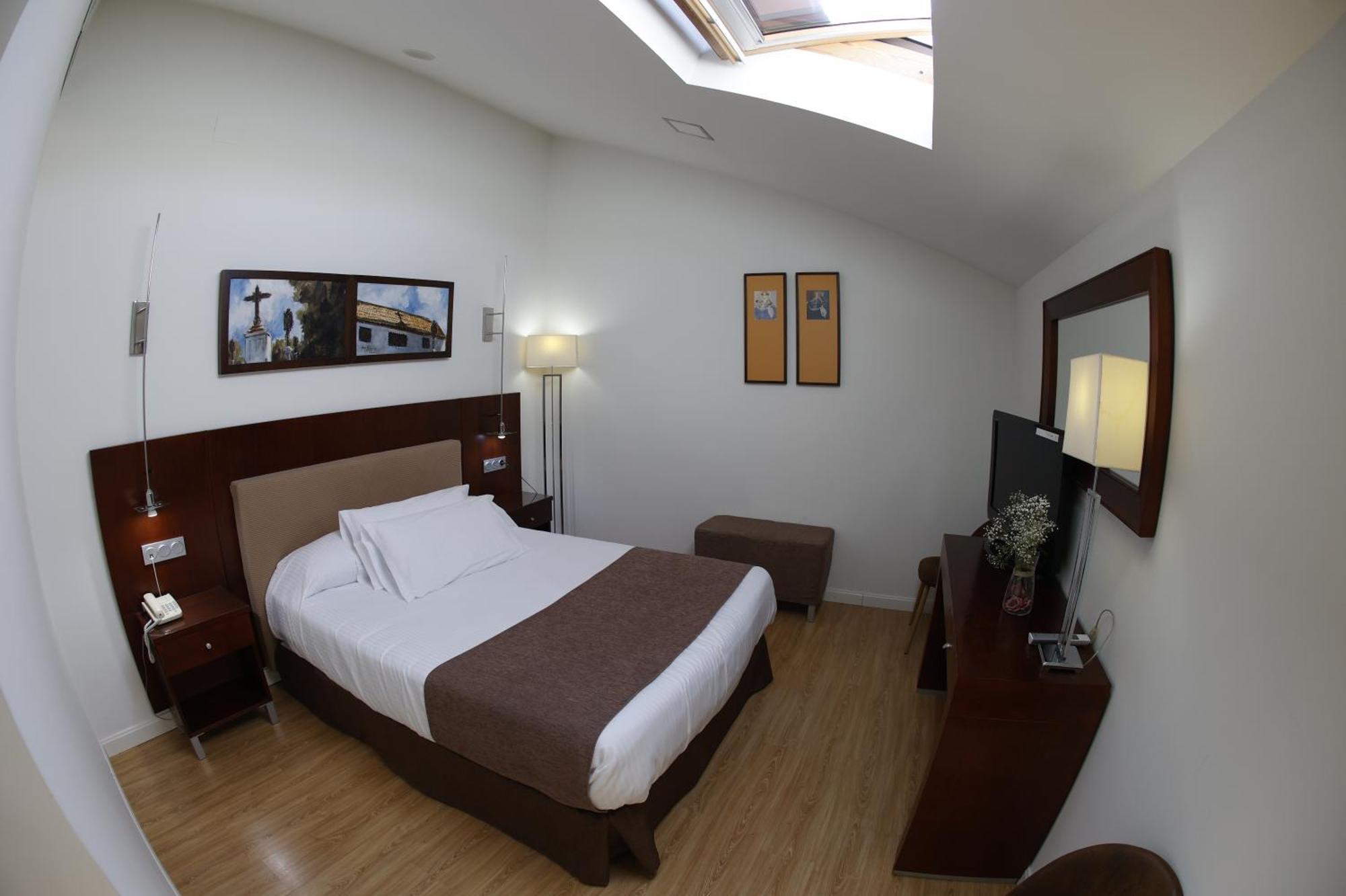 Hotel El Carmen ปวนเต เกอนิล ภายนอก รูปภาพ